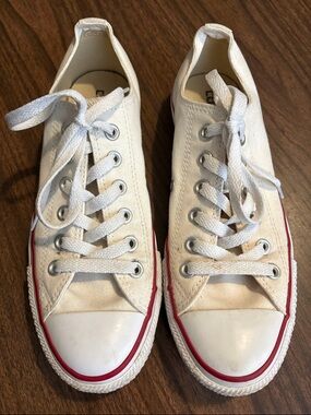 Converse Men 6 Women 8 Classic Low Top Canvas Sneakers Off White All Star